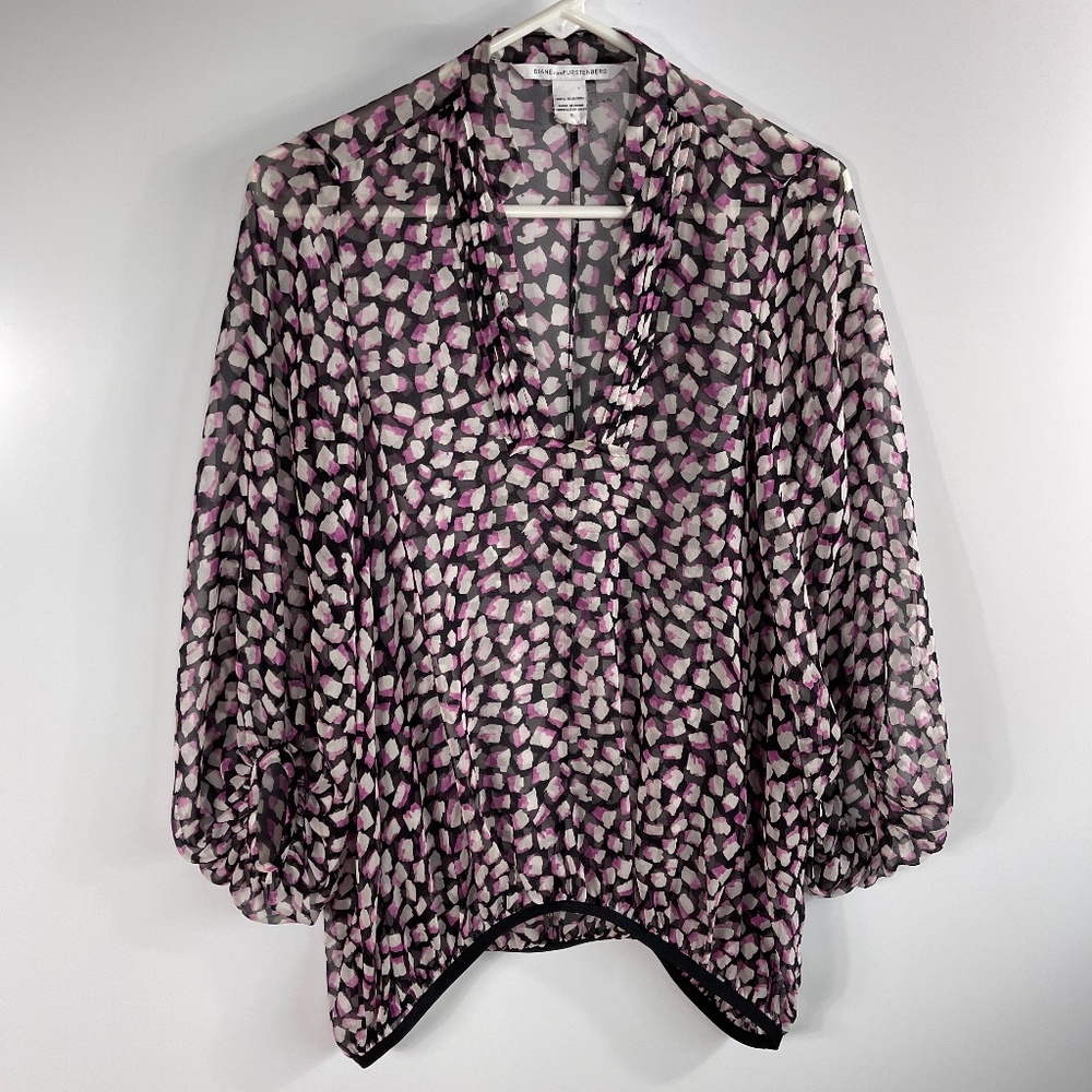RARE Diane von Furstenberg silk blouse Sz 2